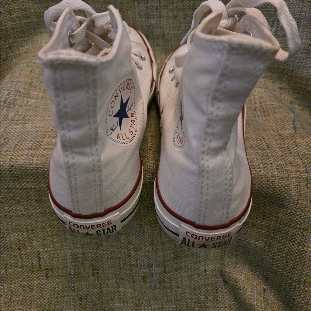 Converse Chuck Taylor All Star High Top Sneaker US Women’s Size 7 White - Picture 7 of 12